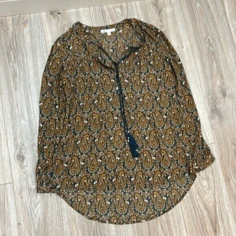Dr2 bohemian print with tassel tunic blouse size Small